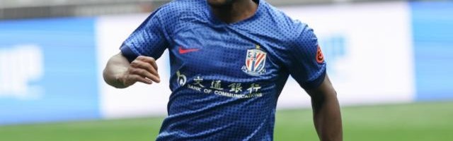 【中超】马莱莱路易斯破门 申花2比0完胜西海岸