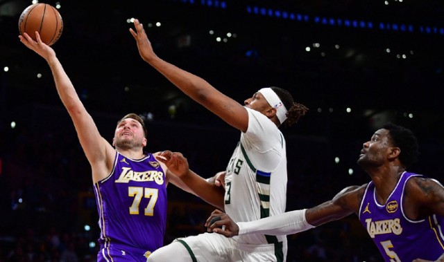 开运体育手机APP下载-湖人名宿怒批东契奇！真该学习詹姆斯，不与裁判较劲才能成为MVP|达拉斯独行侠队|洛杉矶湖人队|卢卡-东契奇|丹尼-格林|丹尼·格林_新浪体育_新浪新闻